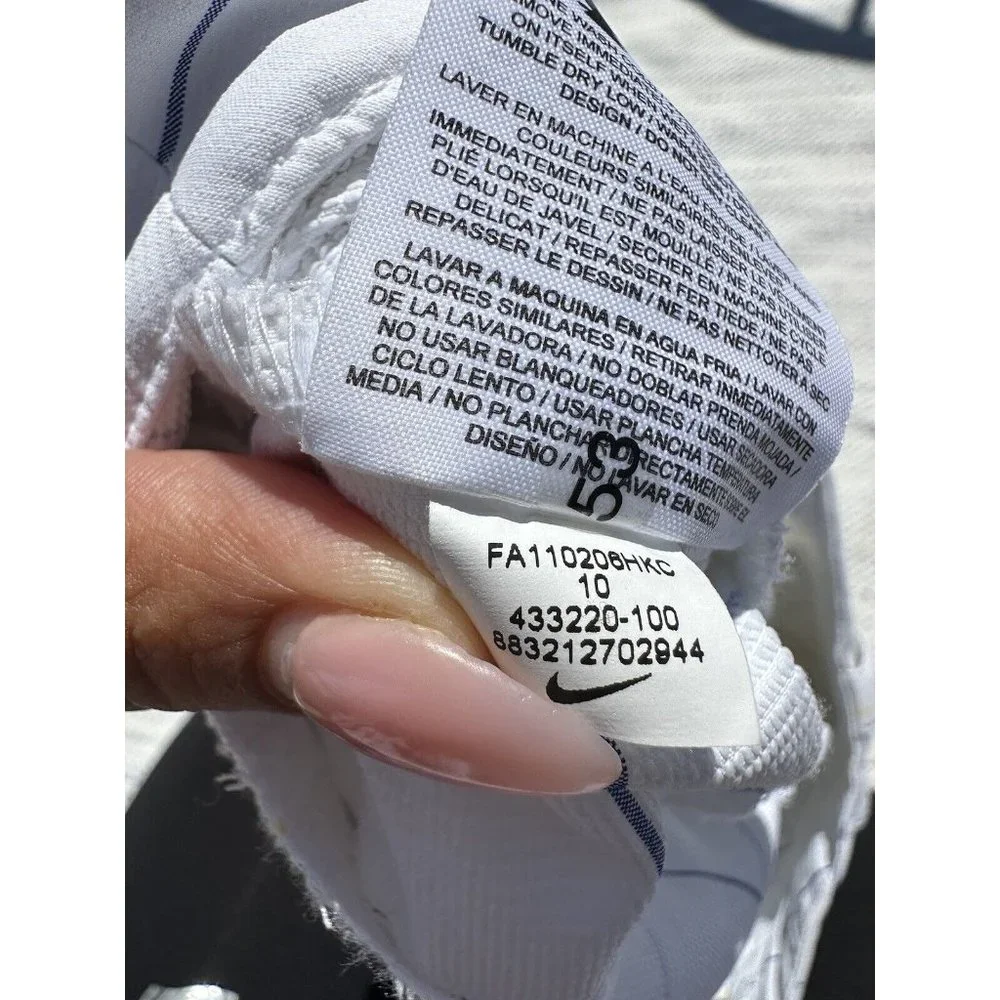 NIKE GOLF Shorts Medium White Blue Striped Chino Embroidered Swoosh Dri-Fit Mens - Picture 9 of 16